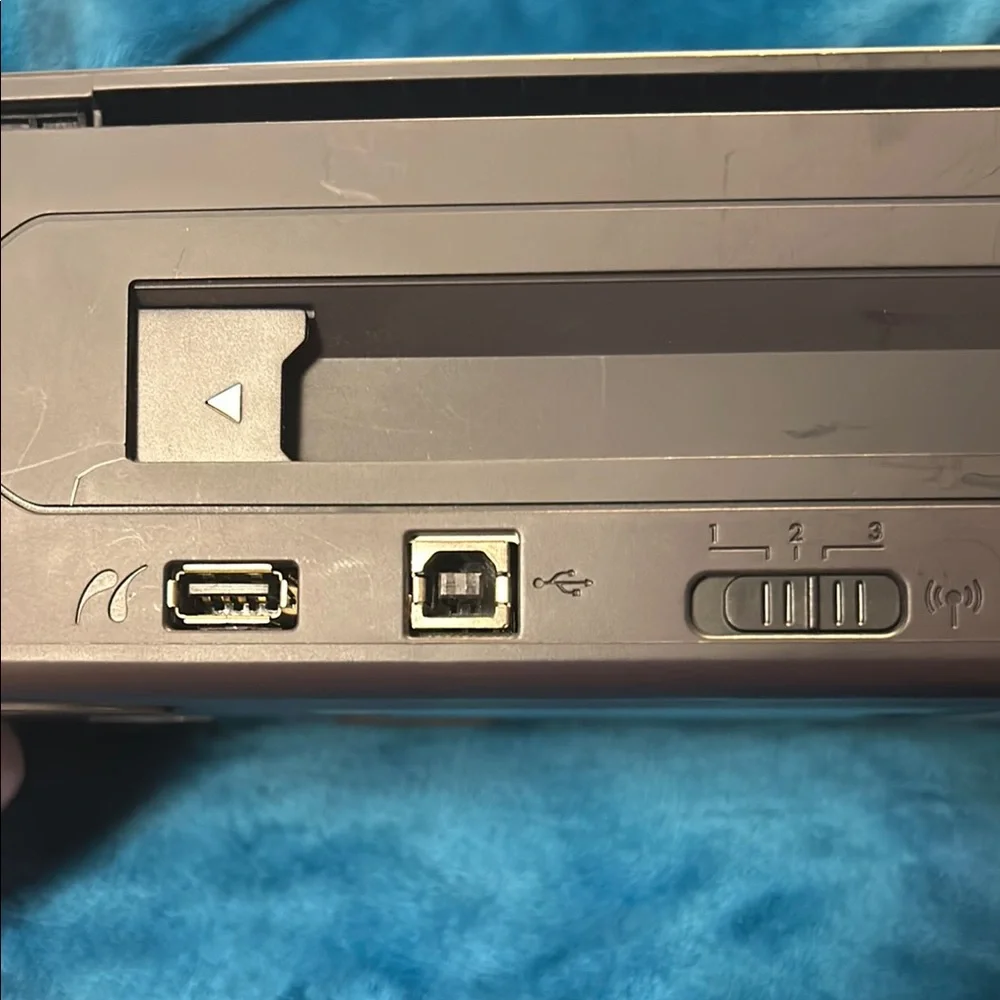 HP Mobile Printer - Silver and Black